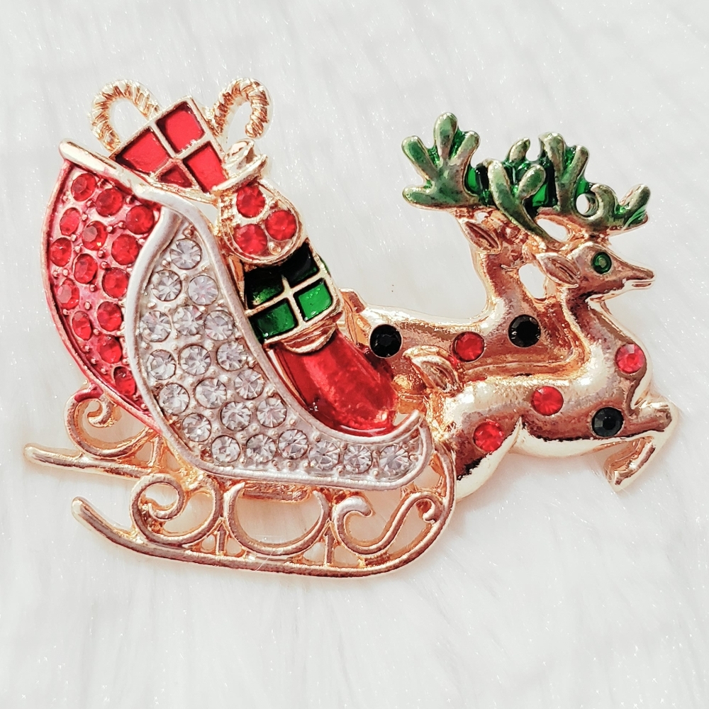 Reindeer Sleigh Rhinestone Christmas Brooch pin - Picture 2 of 7